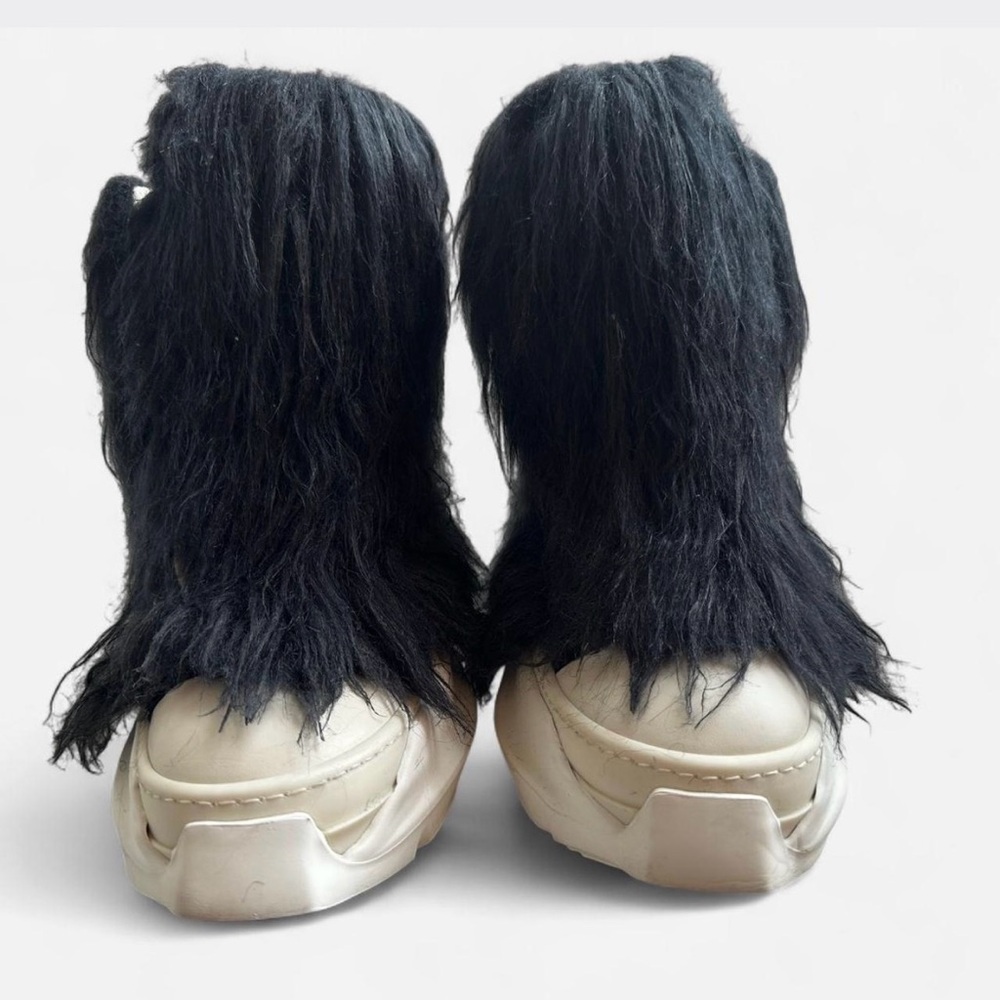 Size 8 - Rick Owens Black Fur Platform Boots – Rare Designer Piece
